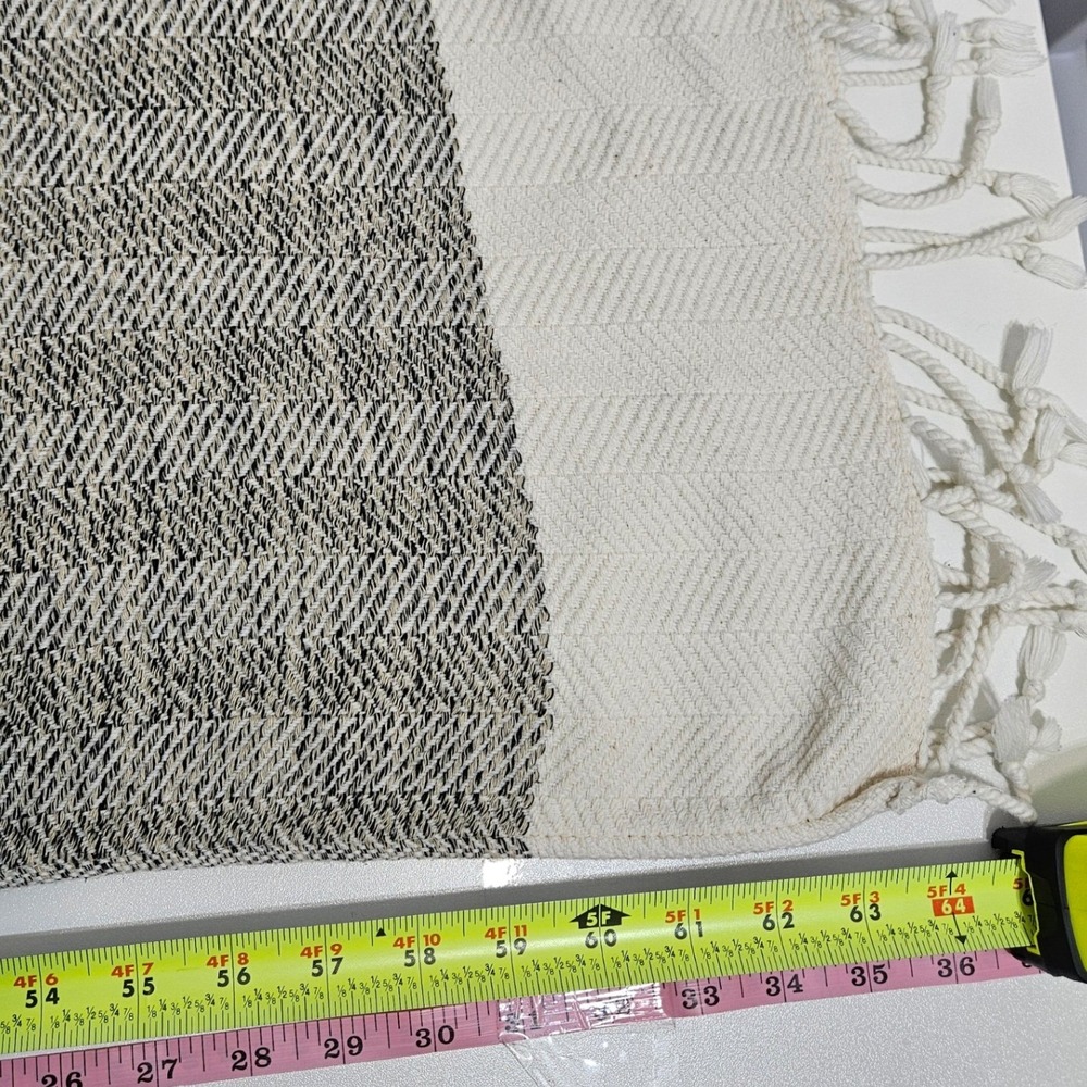 Smyrna Turkish Cotton Blanket Wrap Shawl Black Cream Fringe 35x67 - Picture 4 of 7